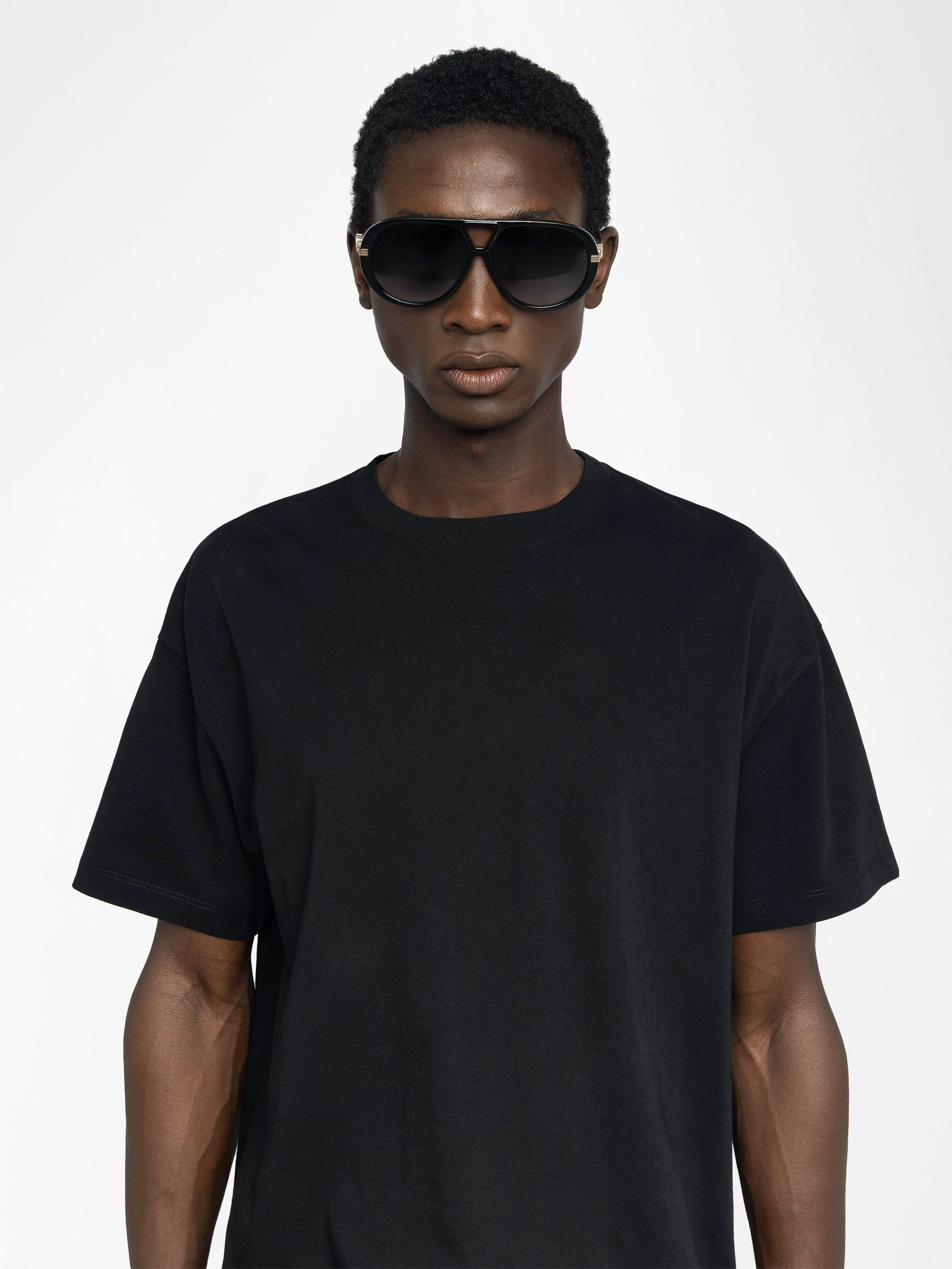 Teddy T-shirt - Oversized short-sleeved T-shirt with skull and studs on the back.